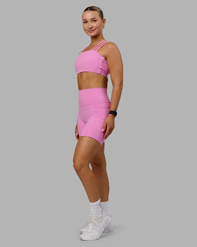 Fusion Mid Shorts with Pockets - Spark Pink