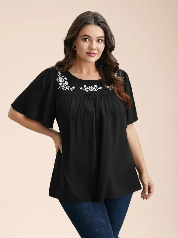 Floral Embroidery Pleated Front Blouse