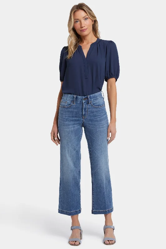 Waist-Match™ Teresa Wide Leg Ankle Jeans - Barcelona Breeze