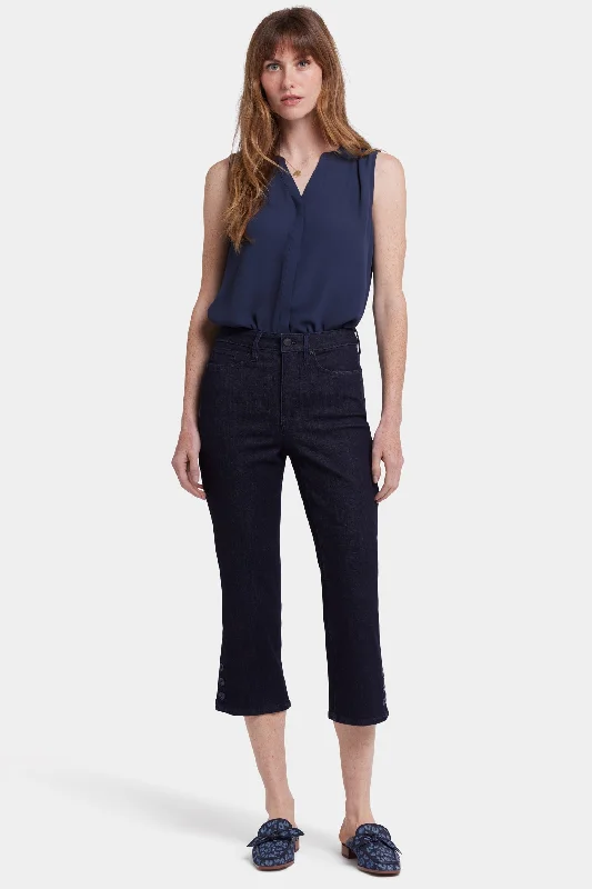 Joni Relaxed Capri Jeans - Rinse