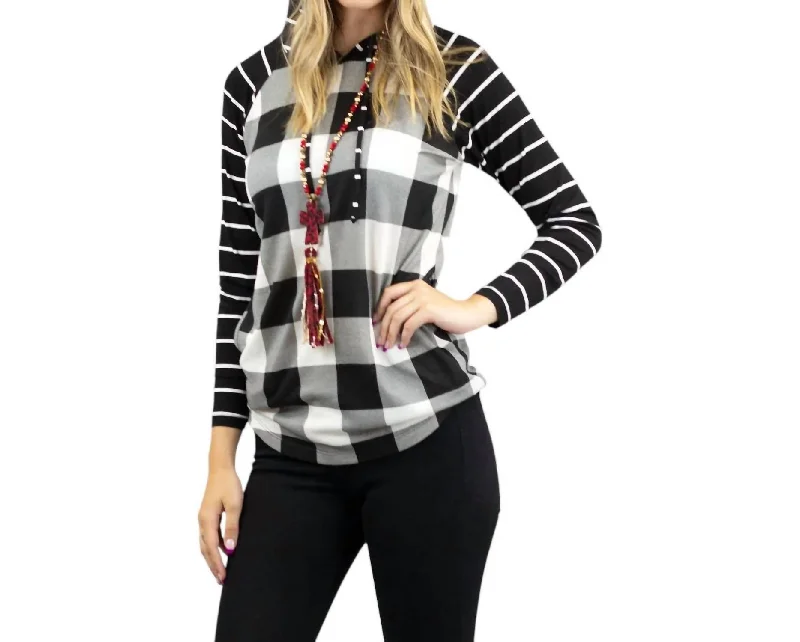 Plaid Hoodie With Striped Sleeves In Black/white