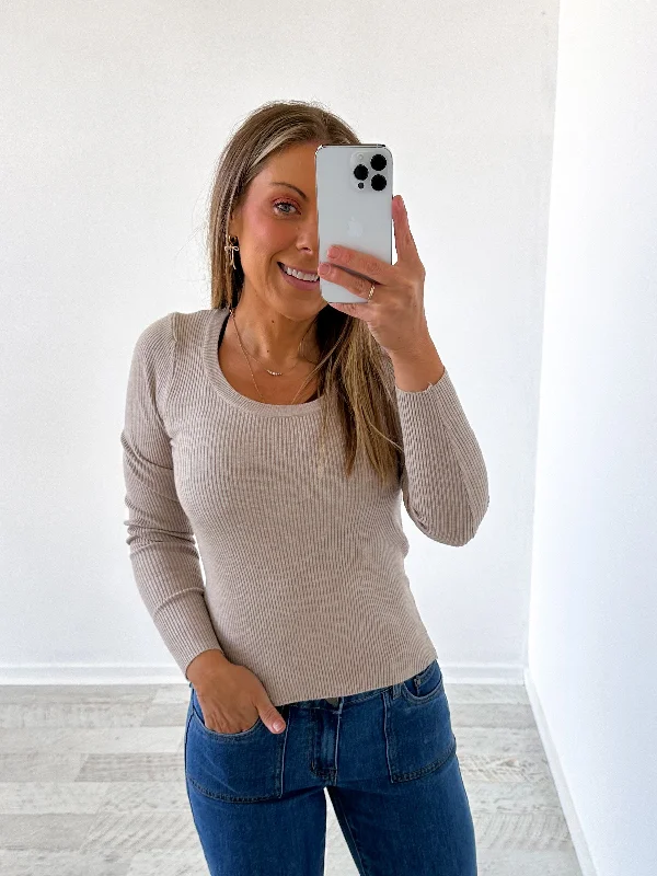 Selma Long Sleeve Knit Top - Taupe