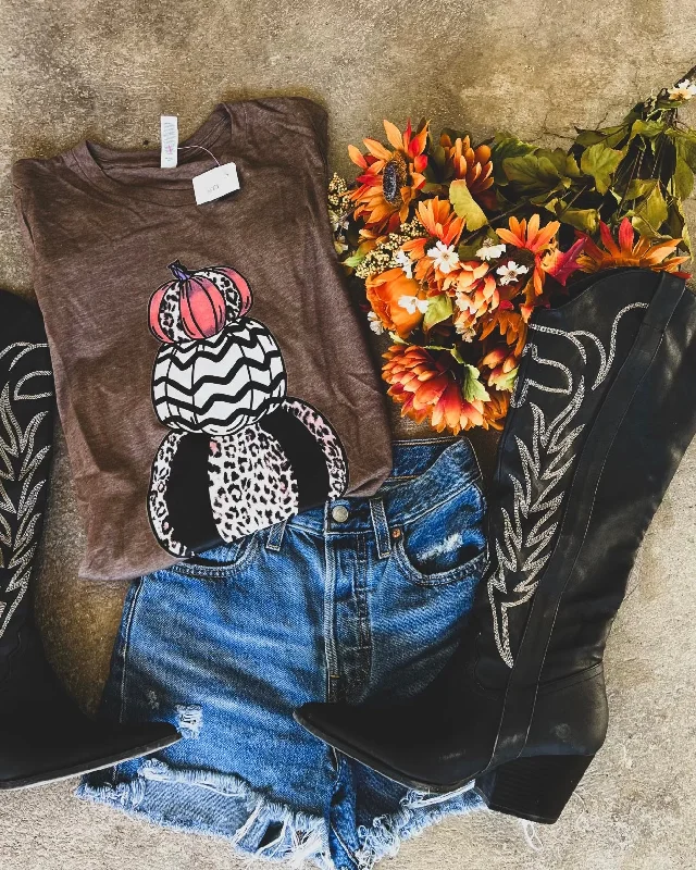 Brown Pumpkin Stack Graphic Tee